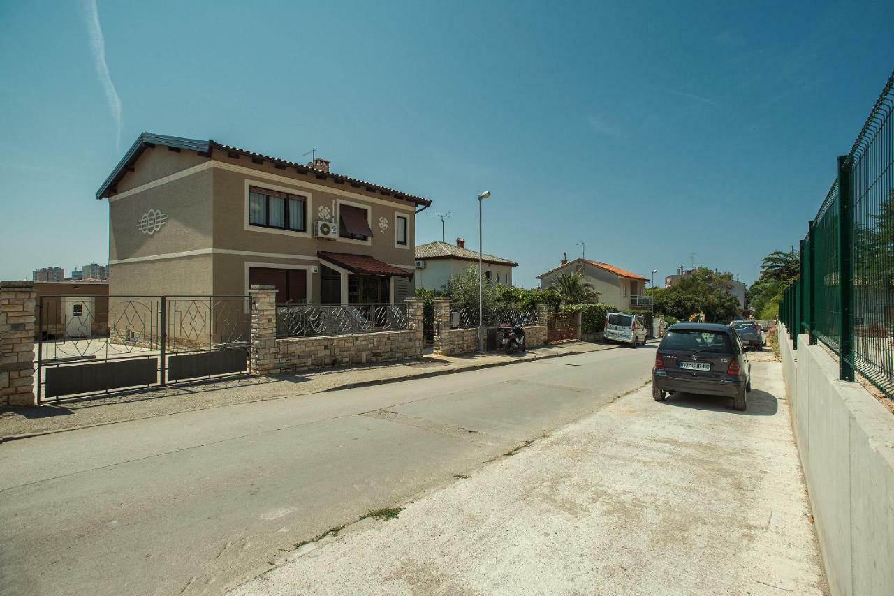 Diegos Apartments Πούλα Εξωτερικό φωτογραφία
